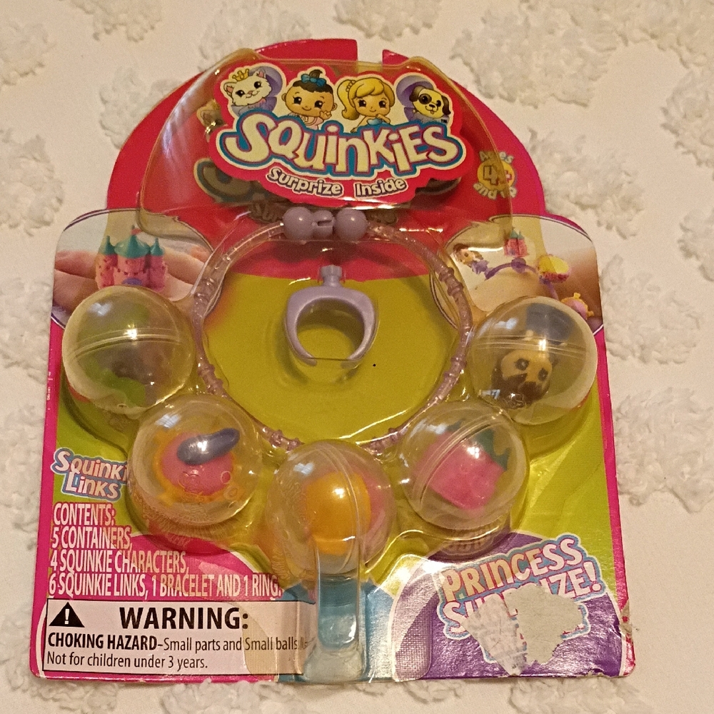2010 Blip Toys Squinkies Princess Surprise Bracelet New In Package
